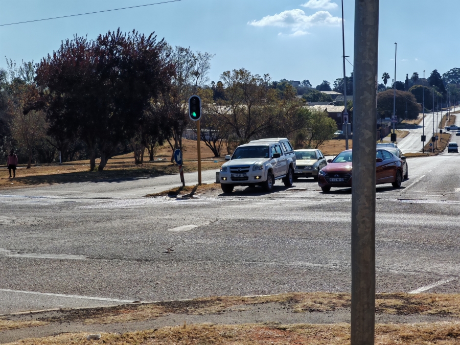 Commercial Property for Sale in Discovery Gauteng