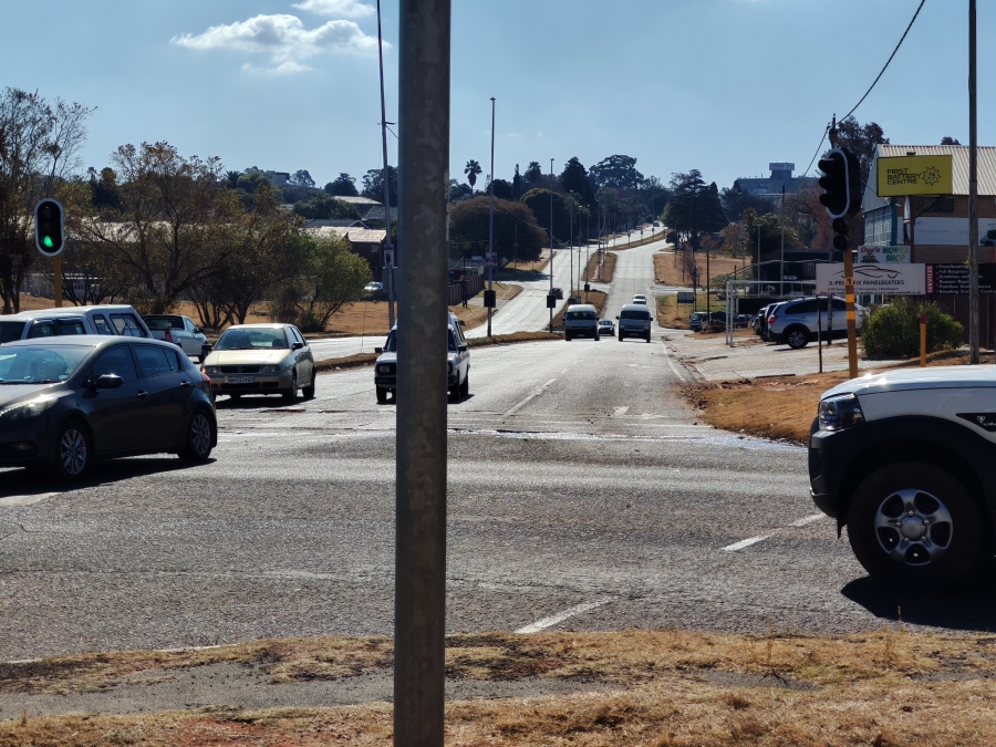 Commercial Property for Sale in Discovery Gauteng