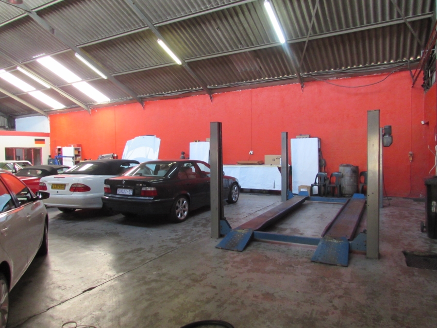 Commercial Property for Sale in Sebenza Gauteng