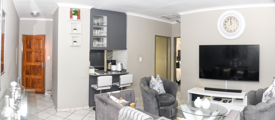 2 Bedroom Property for Sale in Groblerpark Gauteng