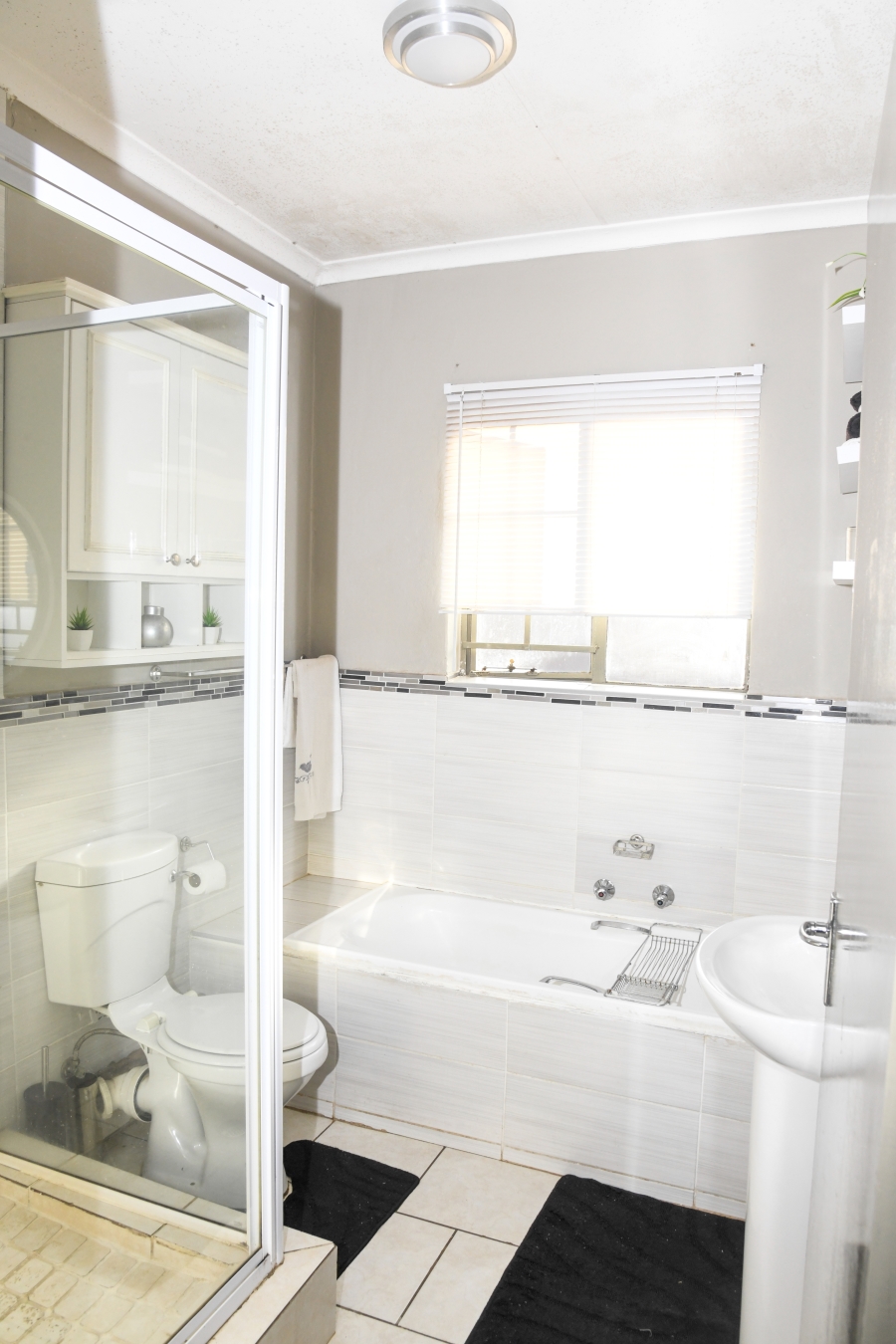 2 Bedroom Property for Sale in Groblerpark Gauteng