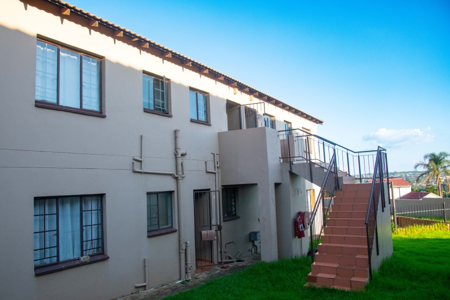 2 Bedroom Property for Sale in Groblerpark Gauteng