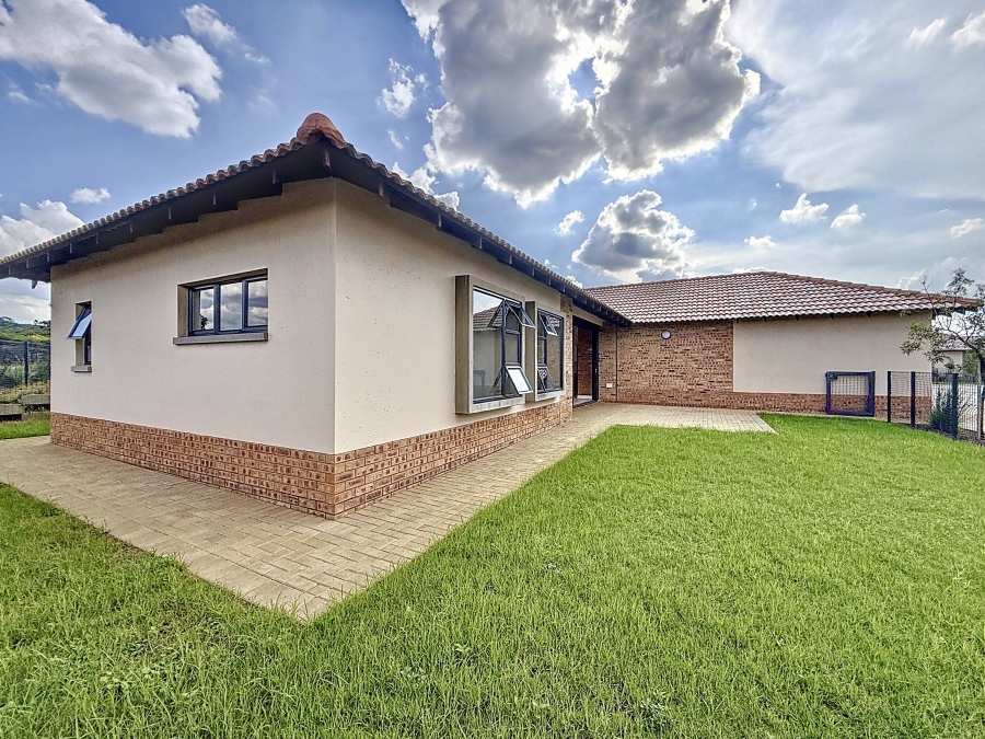 To Let 3 Bedroom Property for Rent in The Retreat Gauteng