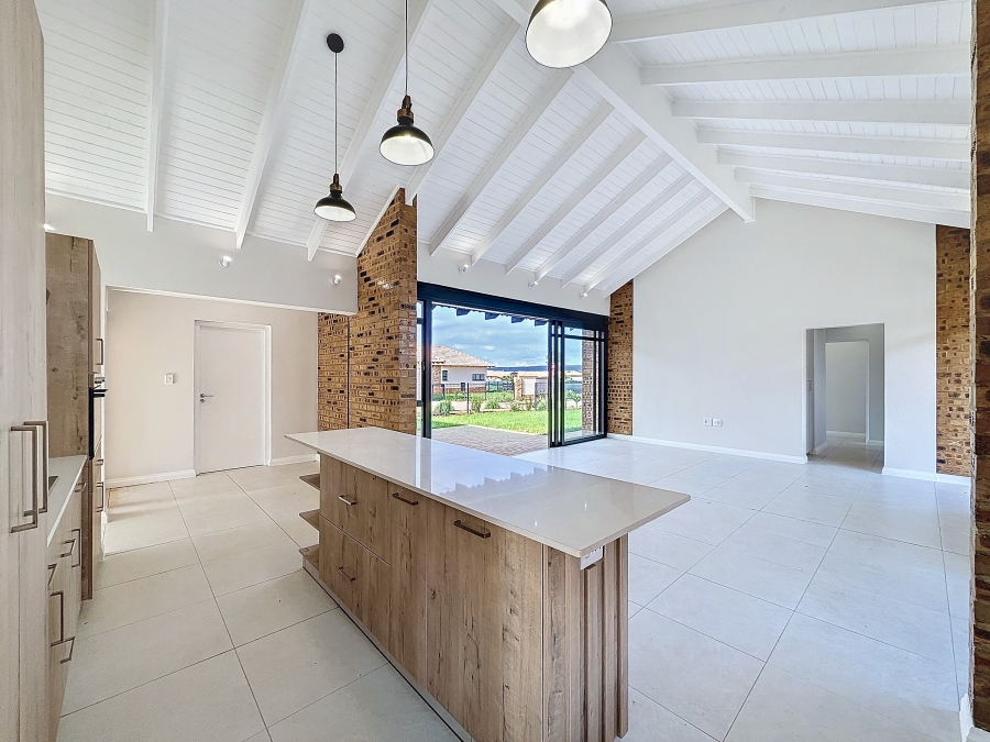 To Let 3 Bedroom Property for Rent in The Retreat Gauteng