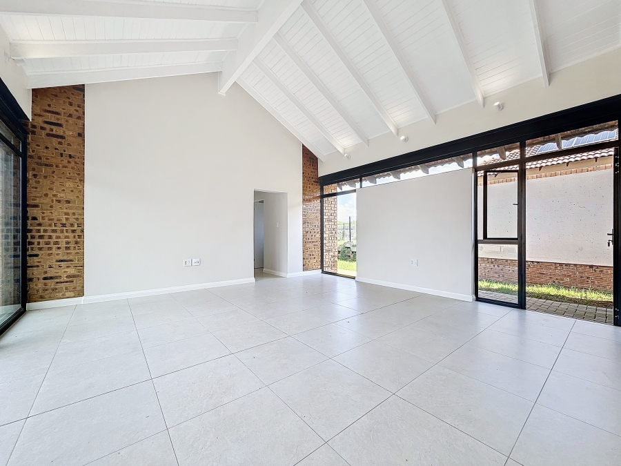 To Let 3 Bedroom Property for Rent in The Retreat Gauteng