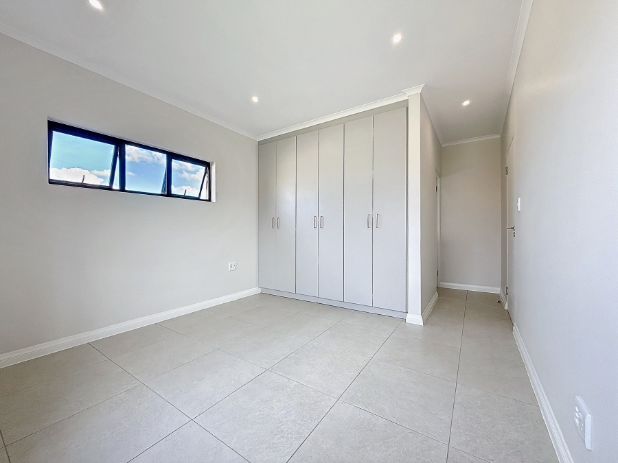 To Let 3 Bedroom Property for Rent in The Retreat Gauteng