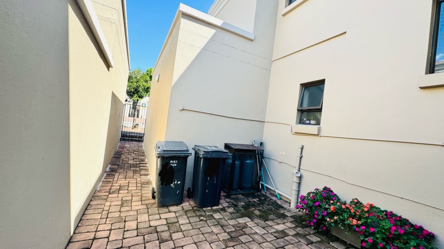 4 Bedroom Property for Sale in Rivonia Gauteng