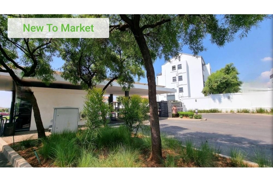 To Let 2 Bedroom Property for Rent in Greenstone Ridge Gauteng