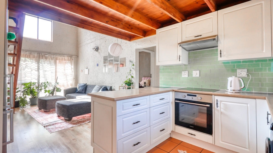 1 Bedroom Property for Sale in Sunninghill Gauteng
