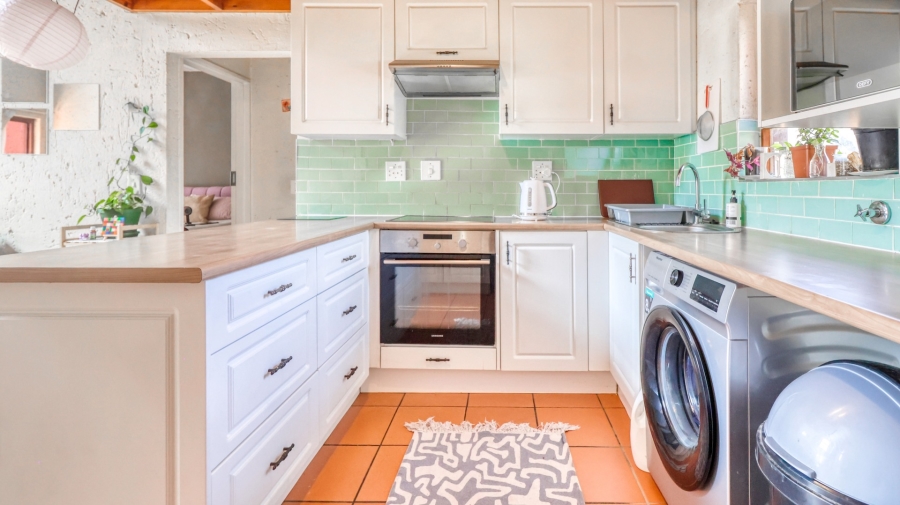 1 Bedroom Property for Sale in Sunninghill Gauteng