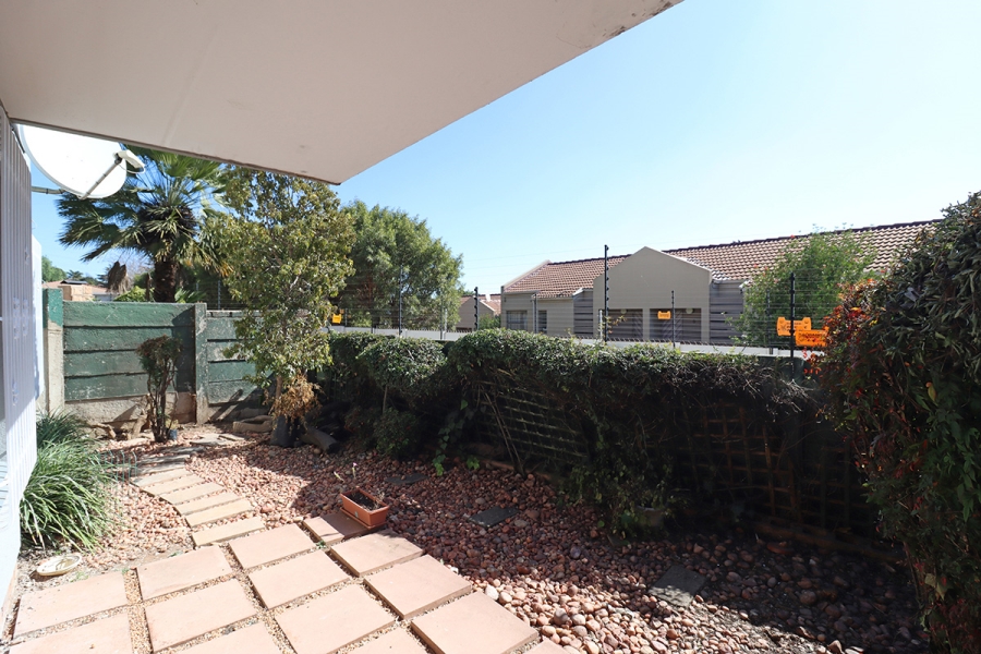 2 Bedroom Property for Sale in Bedford Gardens Gauteng
