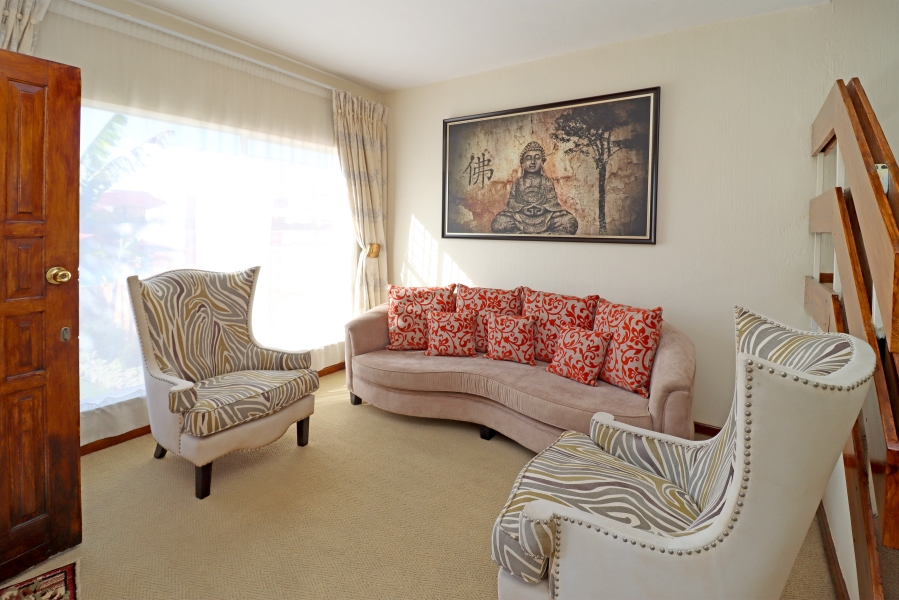 3 Bedroom Property for Sale in Corlett Gardens Gauteng