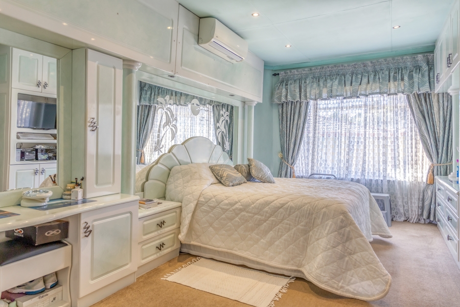 3 Bedroom Property for Sale in Lindhaven Gauteng