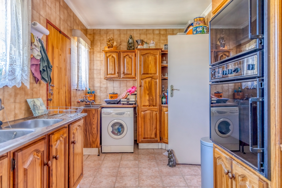3 Bedroom Property for Sale in Lindhaven Gauteng