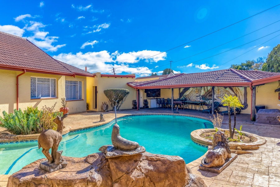 3 Bedroom Property for Sale in Lindhaven Gauteng