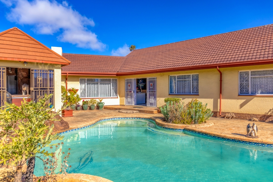 3 Bedroom Property for Sale in Lindhaven Gauteng