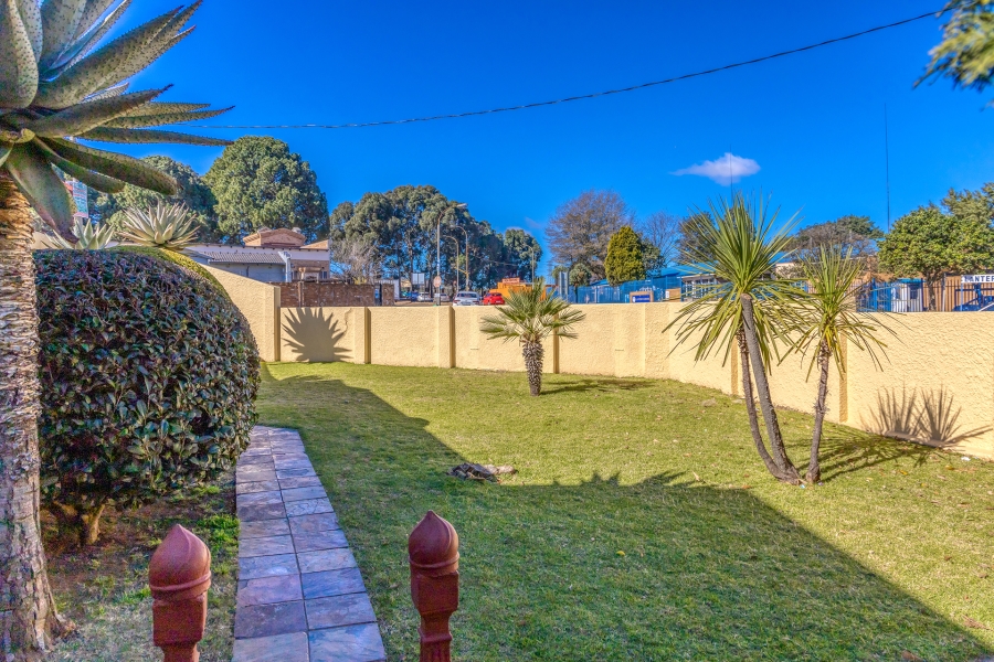 3 Bedroom Property for Sale in Lindhaven Gauteng