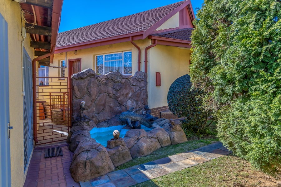 3 Bedroom Property for Sale in Lindhaven Gauteng