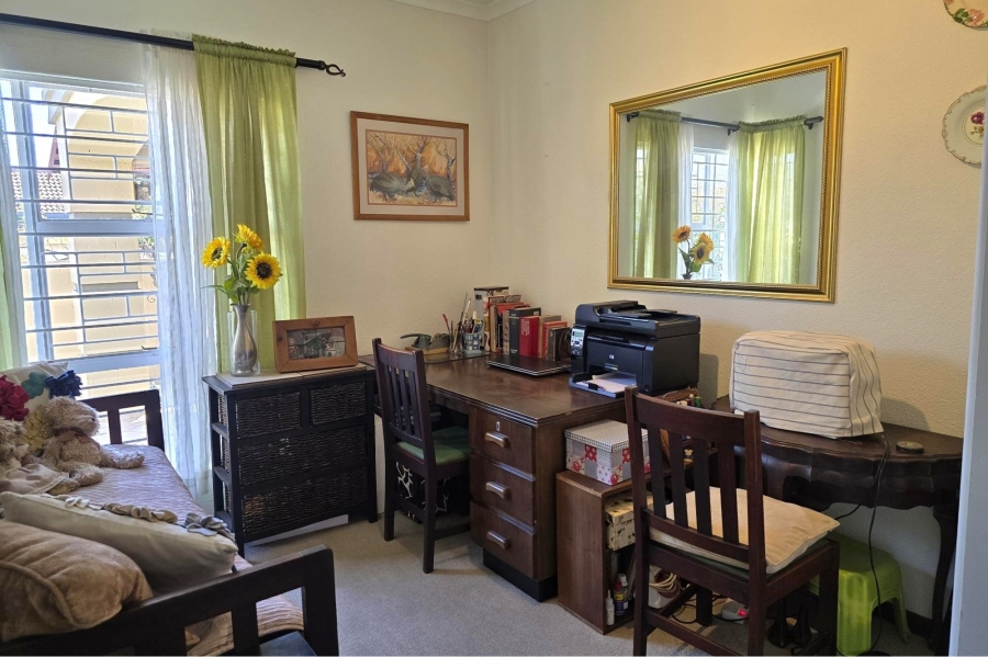 3 Bedroom Property for Sale in Glen Marais Gauteng