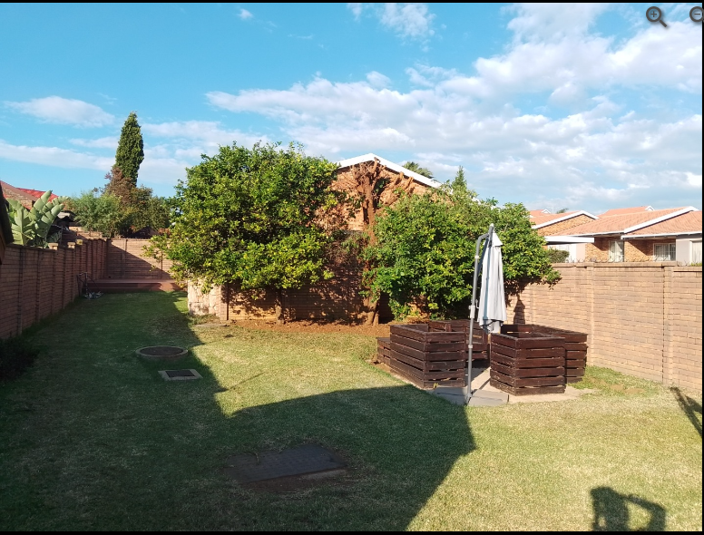 2 Bedroom Property for Sale in Liefde en Vrede Gauteng