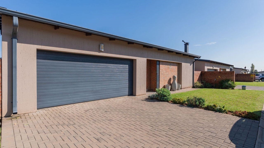 3 Bedroom Property for Sale in Brentwood Park Gauteng