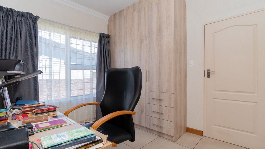 3 Bedroom Property for Sale in Brentwood Park Gauteng