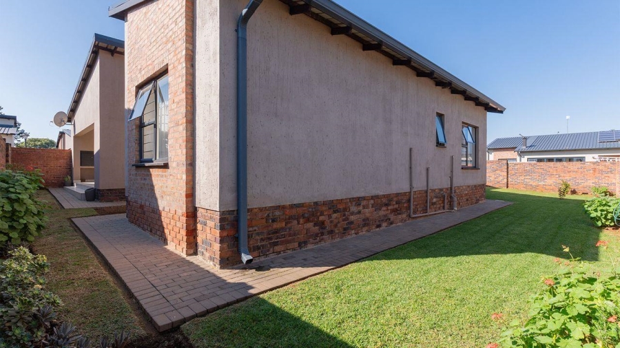 3 Bedroom Property for Sale in Brentwood Park Gauteng