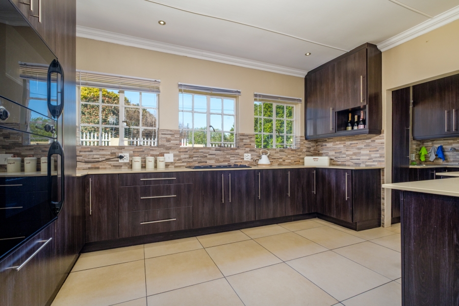 4 Bedroom Property for Sale in Bergbron Gauteng