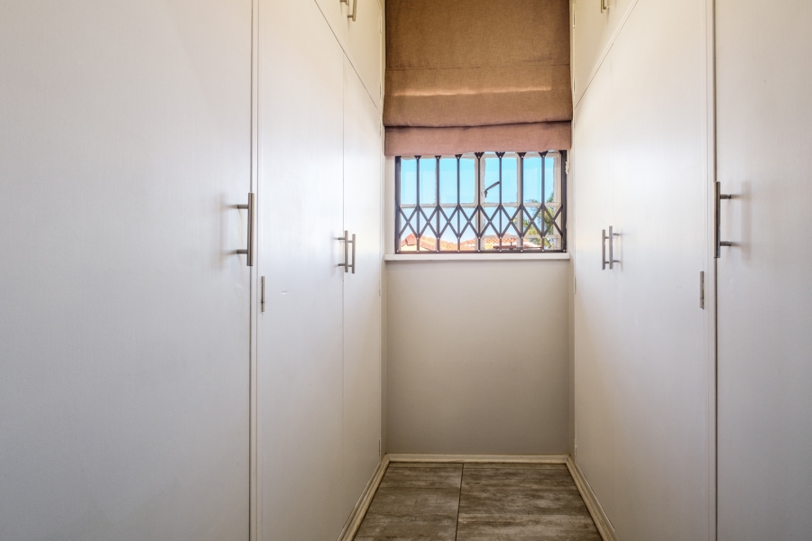 4 Bedroom Property for Sale in Bergbron Gauteng