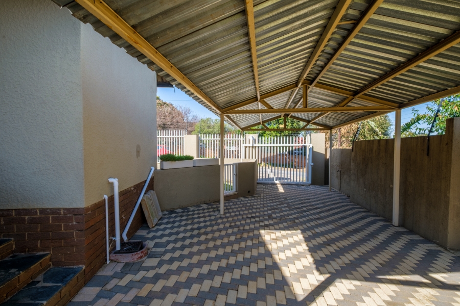 4 Bedroom Property for Sale in Bergbron Gauteng