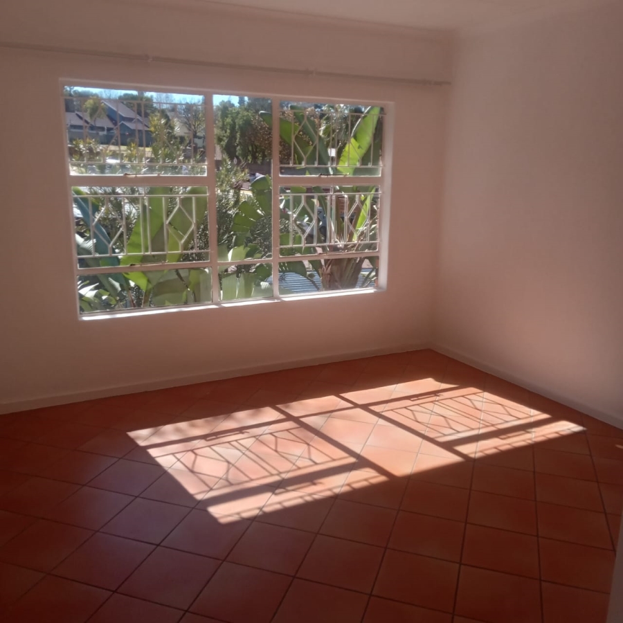 2 Bedroom Property for Sale in Vorna Valley Gauteng
