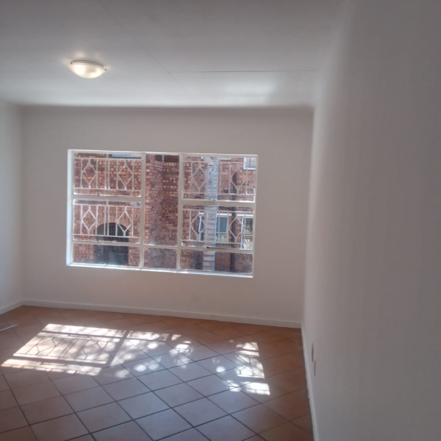 2 Bedroom Property for Sale in Vorna Valley Gauteng