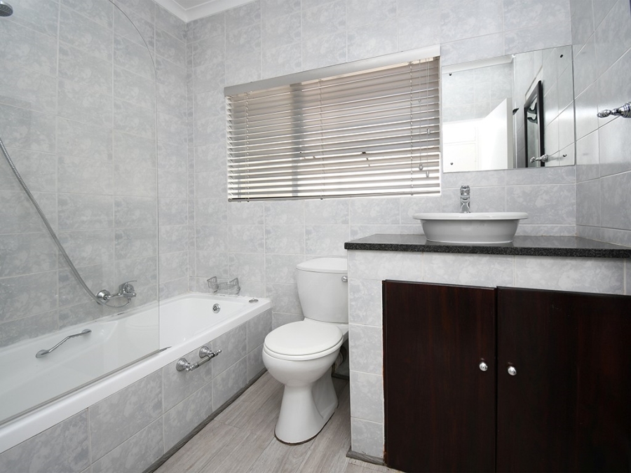 4 Bedroom Property for Sale in Parkmore Gauteng