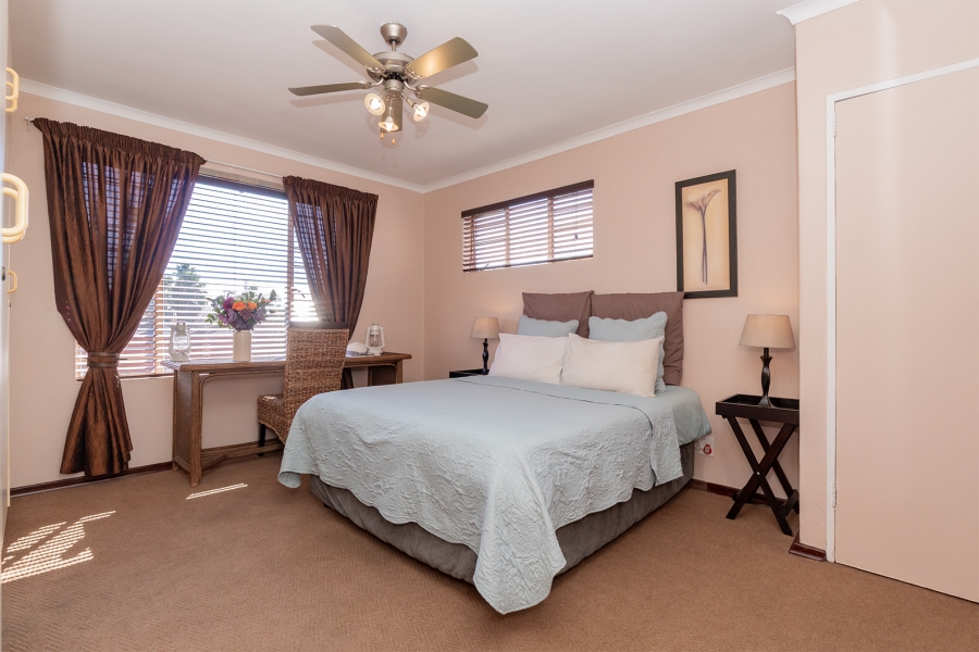 1 Bedroom Property for Sale in Freeway Park Gauteng