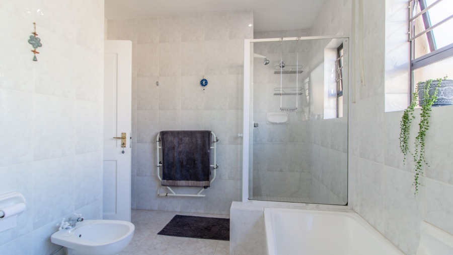 4 Bedroom Property for Sale in Bedfordview Gauteng