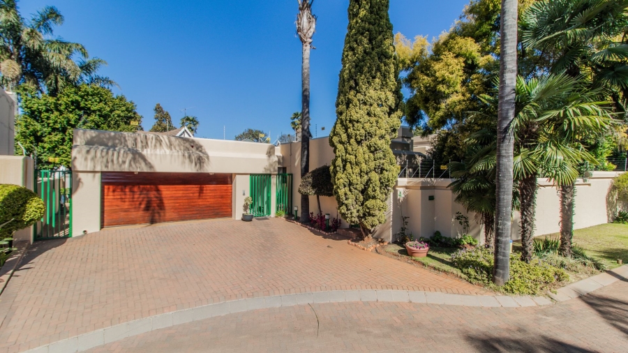 4 Bedroom Property for Sale in Bedfordview Gauteng