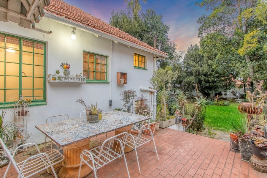 3 Bedroom Property for Sale in Greenside Gauteng