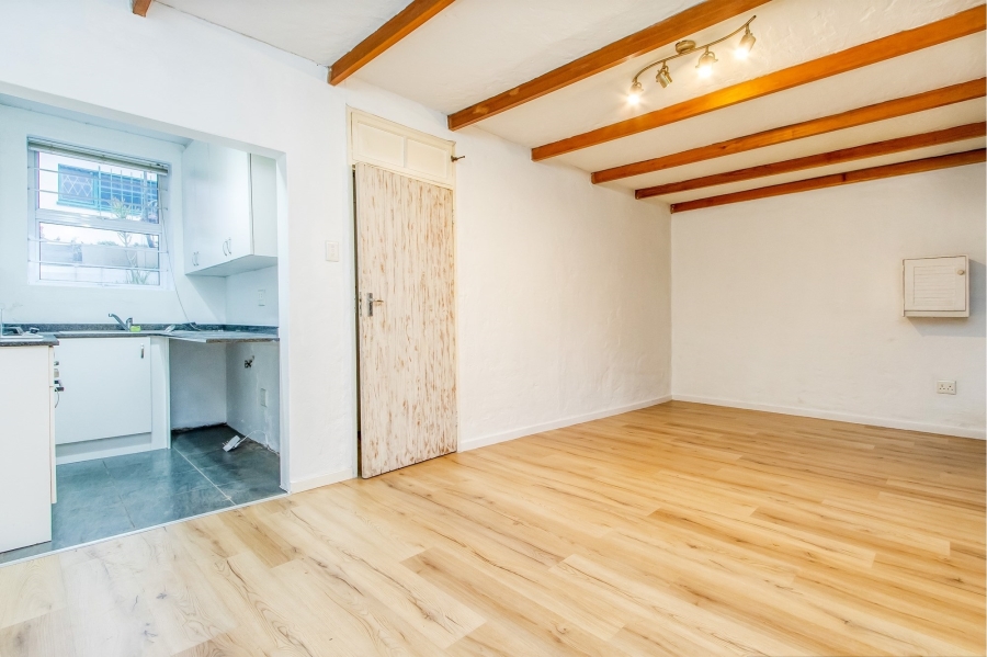 3 Bedroom Property for Sale in Greenside Gauteng