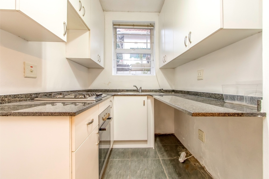 3 Bedroom Property for Sale in Greenside Gauteng