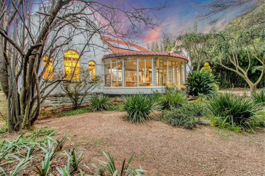 3 Bedroom Property for Sale in Greenside Gauteng