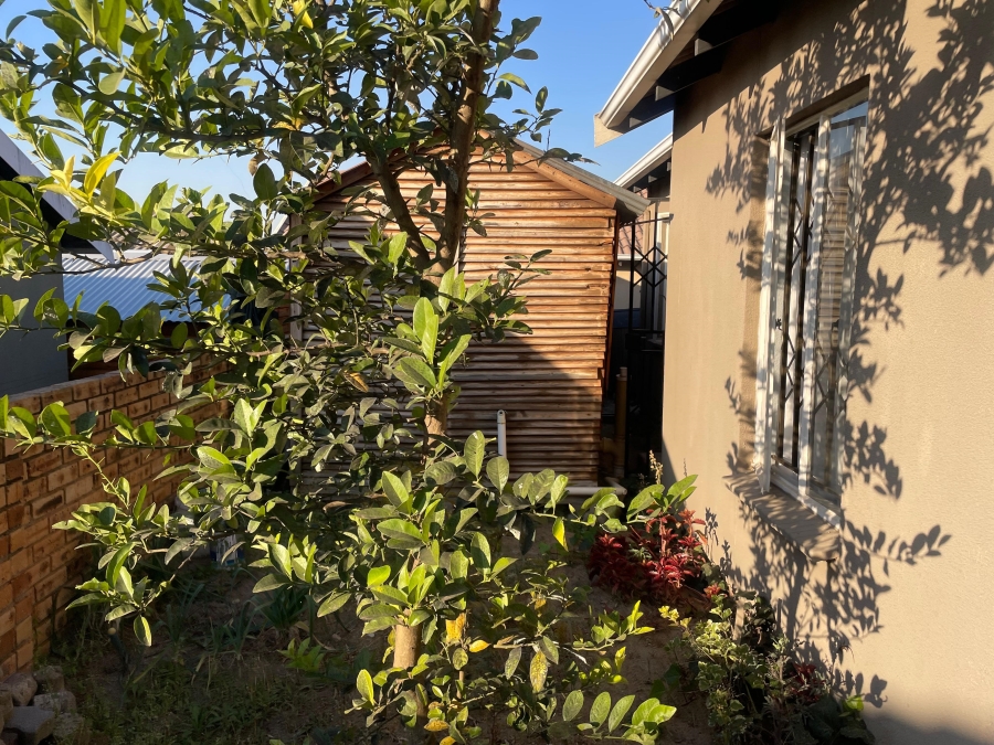 2 Bedroom Property for Sale in Zandspruit Gauteng
