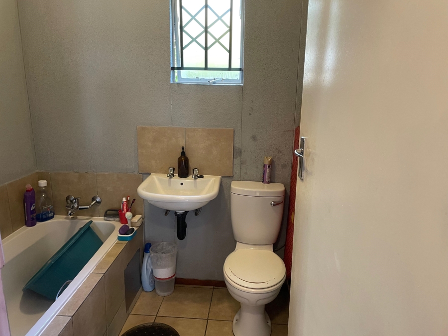 2 Bedroom Property for Sale in Zandspruit Gauteng