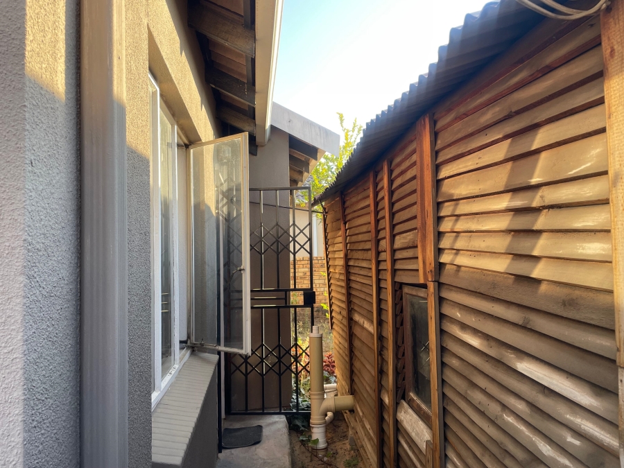 2 Bedroom Property for Sale in Zandspruit Gauteng