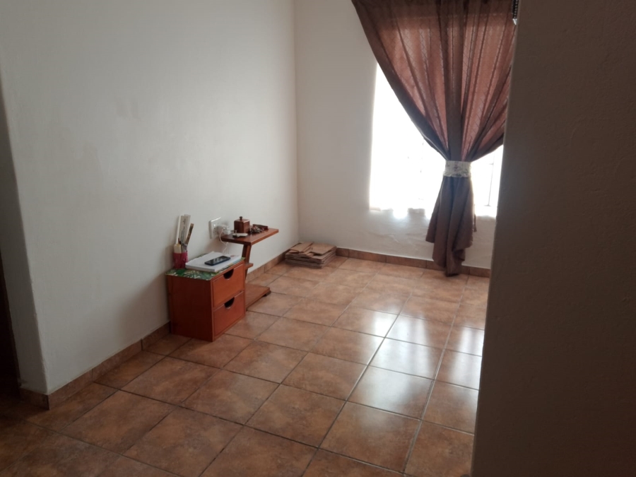 2 Bedroom Property for Sale in Soshanguve East Gauteng