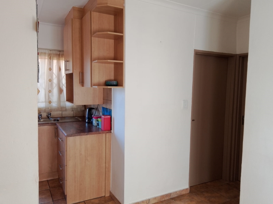 2 Bedroom Property for Sale in Soshanguve East Gauteng