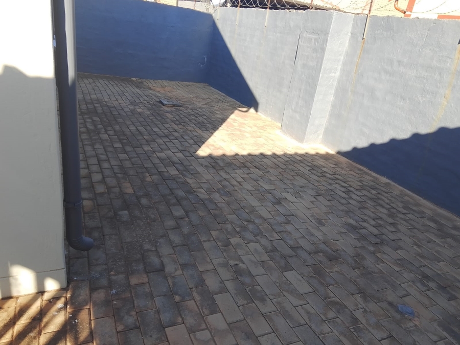 2 Bedroom Property for Sale in Soshanguve East Gauteng