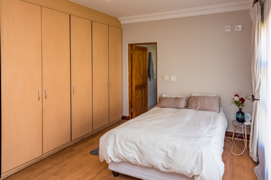 3 Bedroom Property for Sale in Ruimsig Country Estate Gauteng
