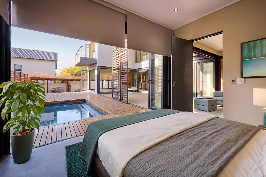 4 Bedroom Property for Sale in Waterfall Country Village Gauteng