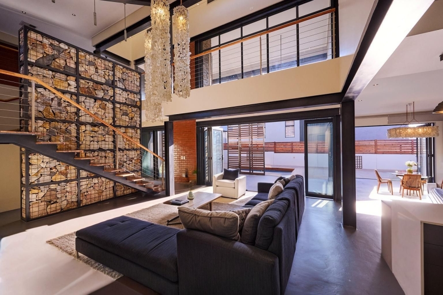 4 Bedroom Property for Sale in Waterfall Country Village Gauteng