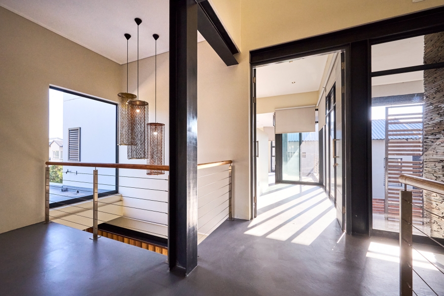 4 Bedroom Property for Sale in Waterfall Country Village Gauteng